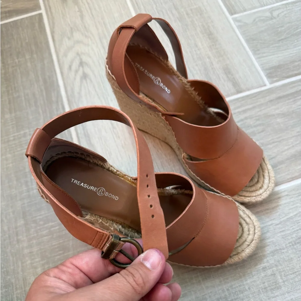 Treasure & Bond Sannibel Platform Wedge - Picture 8 of 12